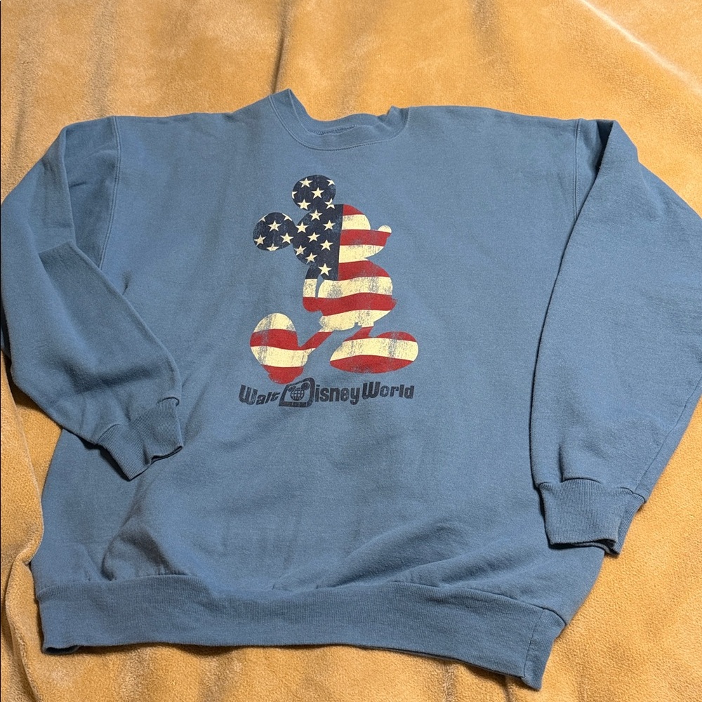 Mickey Mouse Walt Disney World Sweatshirt Size L